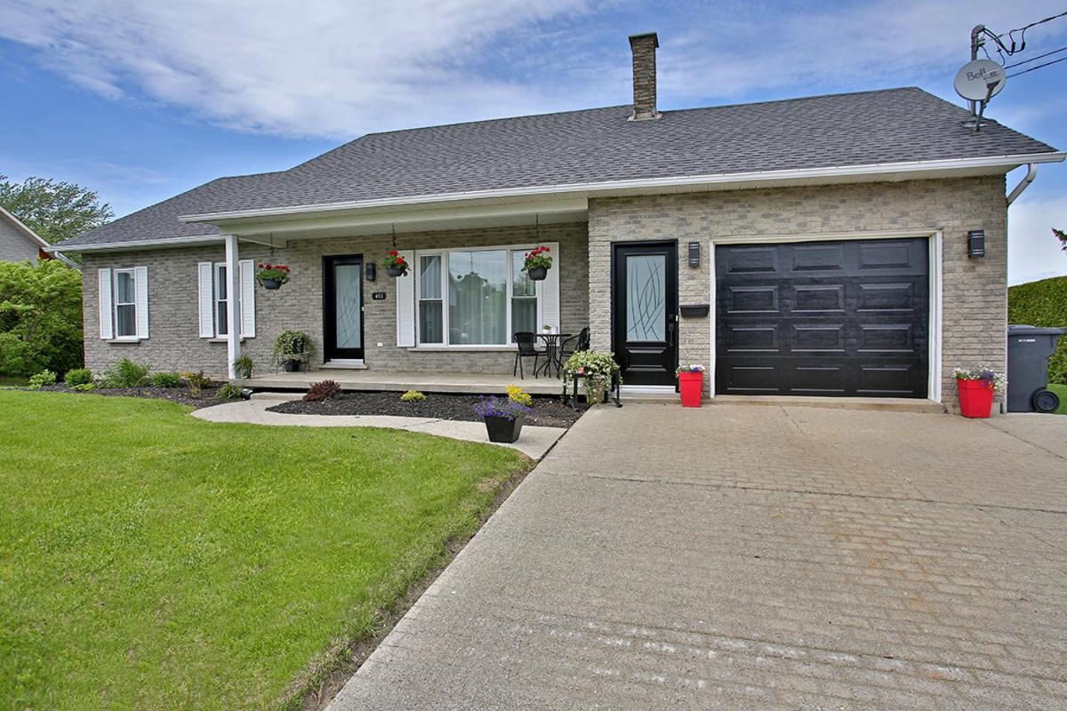 Gite La Nuitee Coaticook Exterior foto
